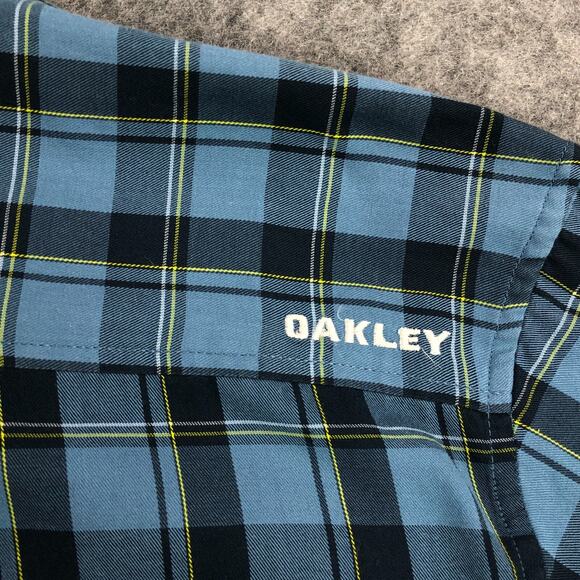Oakley Button Up Shirt Mens XXL Blue Plaid Long Sleeve Pocket Logo Cotton Blend - Picture 7 of 10